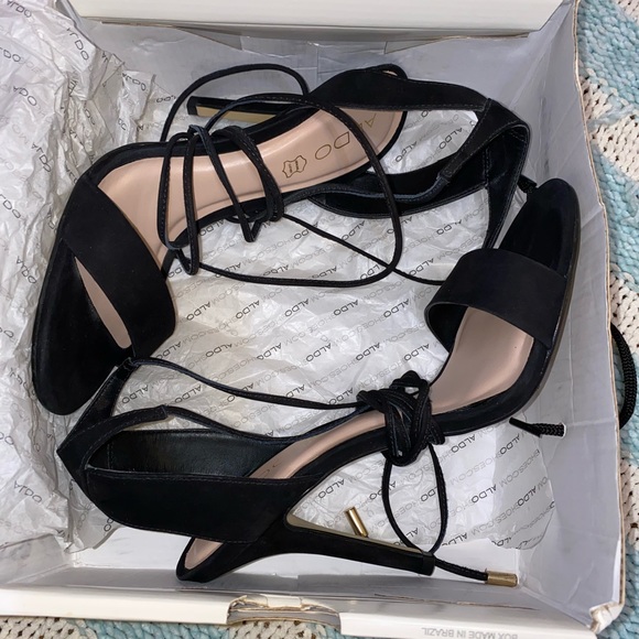 Open toe heels - Picture 6 of 8